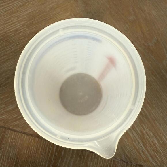 Pampered Chef Measure All Cup Measure For Solids And Liquids Up To 2 Cups - Picture 4 of 6